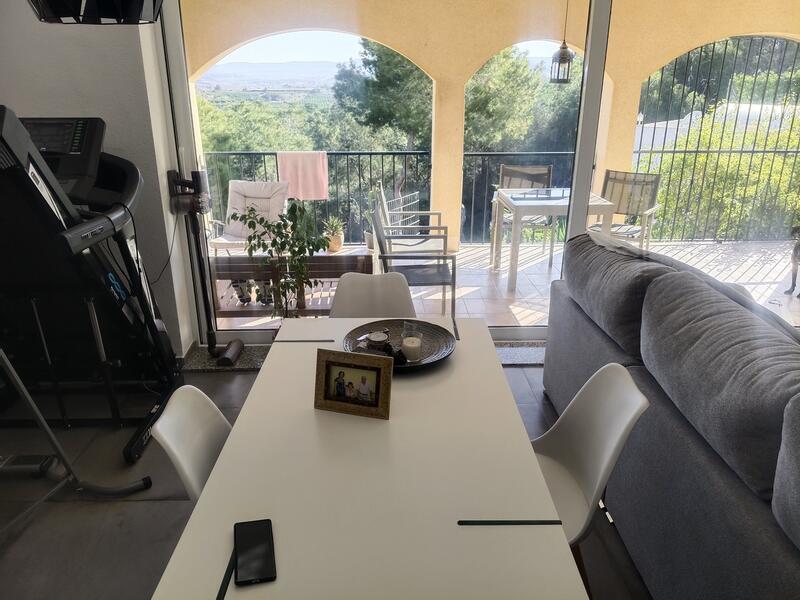 4 bedroom Villa for sale