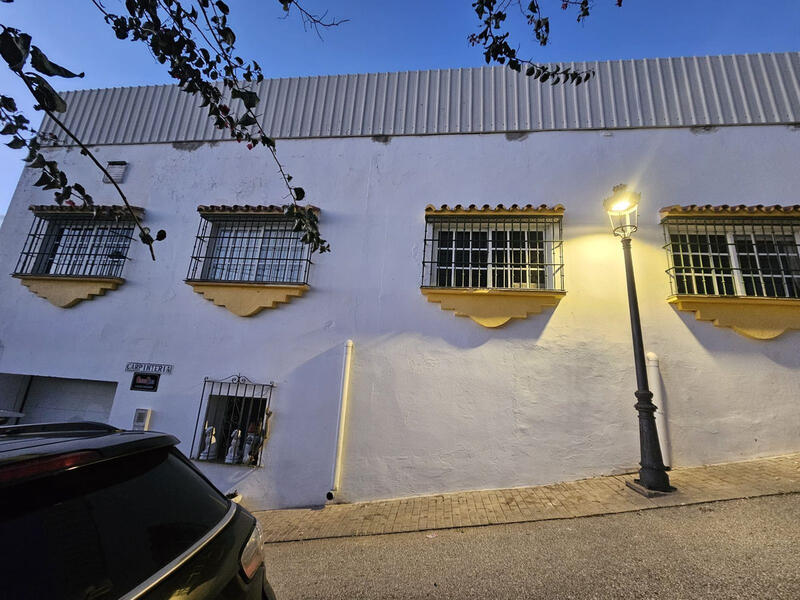 Local Commercial à vendre