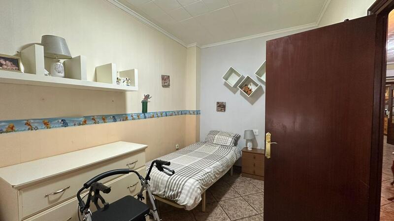 4 Schlafzimmer Appartement zu verkaufen