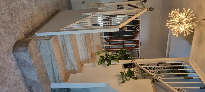 6 bedroom Villa for sale