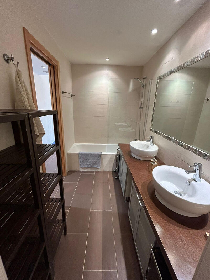 2 Schlafzimmer Appartement zu verkaufen