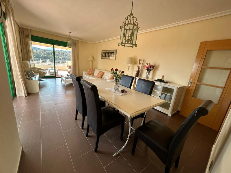 2 Schlafzimmer Appartement zu verkaufen