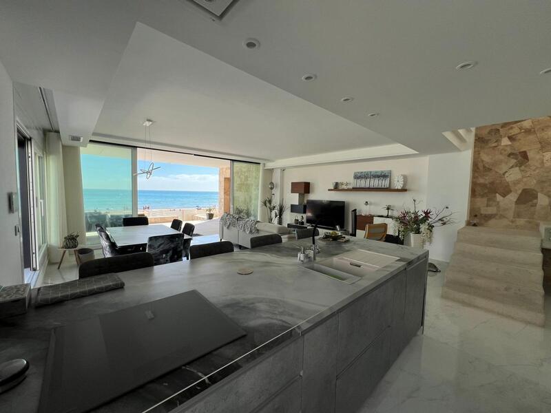 5 bedroom Villa for sale