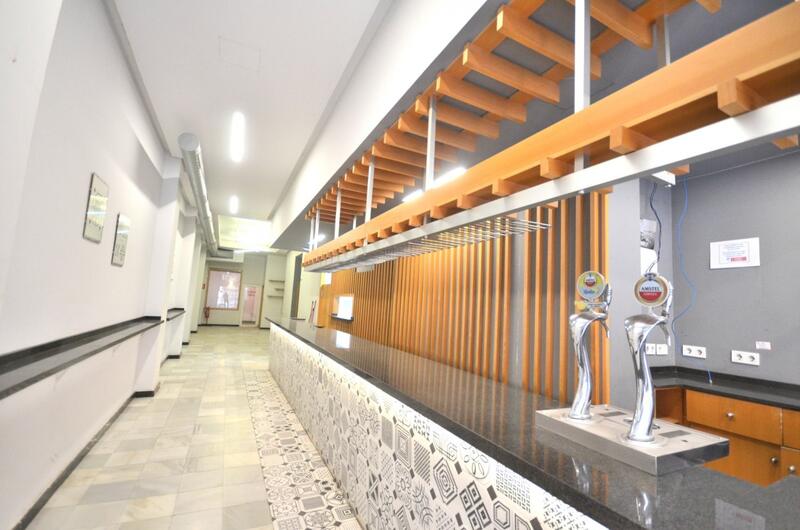 Kommersiella fastigheter till salu