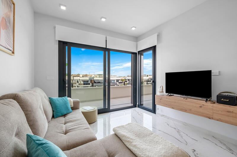 2 bedroom Apartment for sale