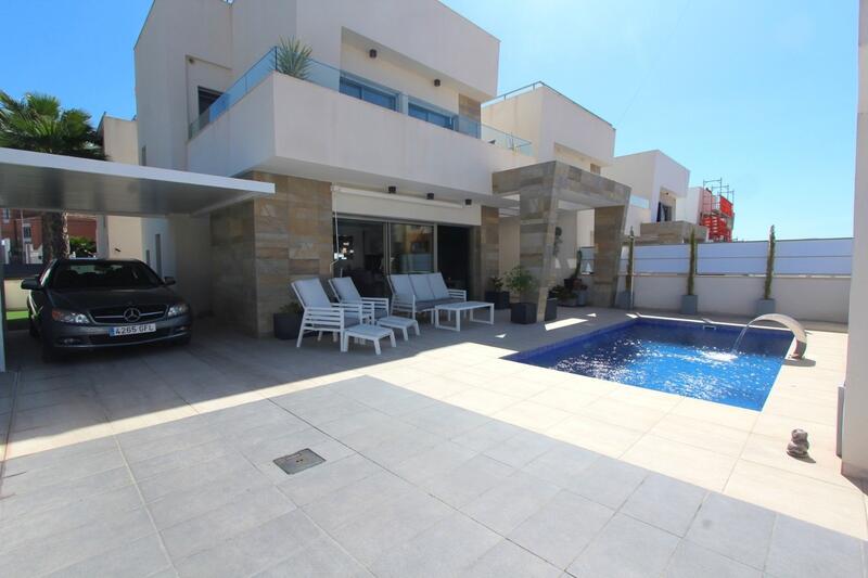 3 bedroom Villa for sale