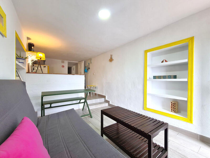 1 bedroom Apartment for sale