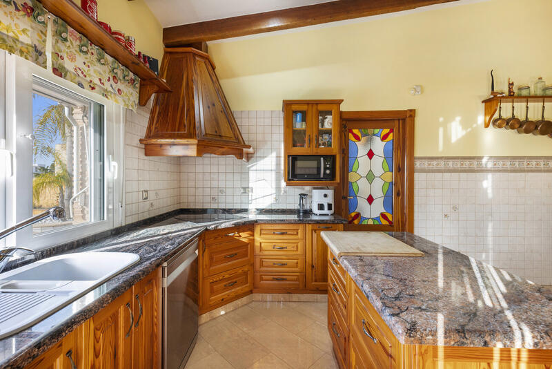 5 bedroom Villa for sale