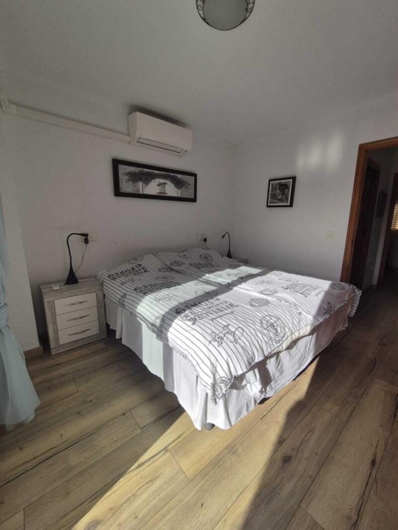 3 bedroom Townhouse for sale