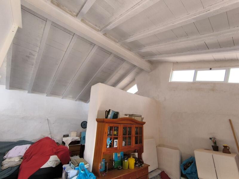 2 Cuarto Casa de Campo en venta