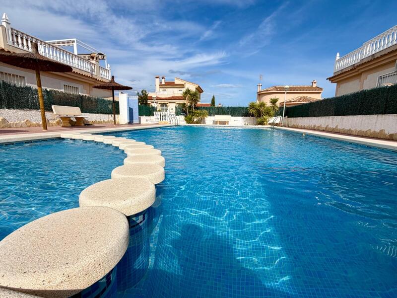Country House for sale in Rojales, Alicante