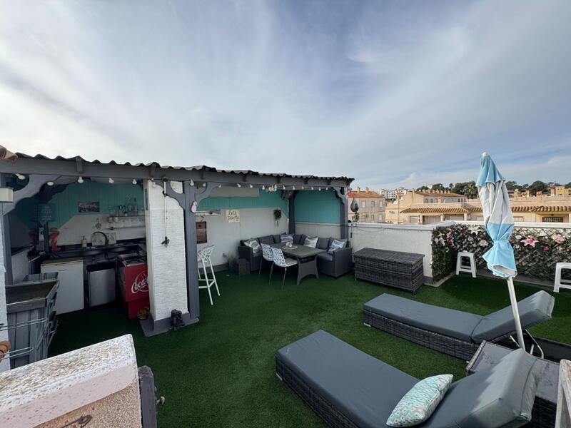 2 slaapkamer Appartement Te koop