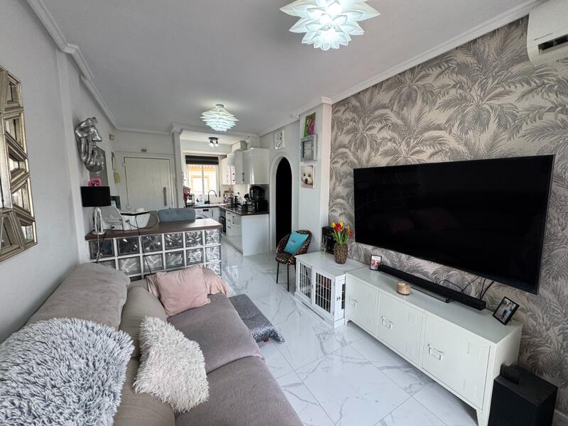 2 slaapkamer Appartement Te koop