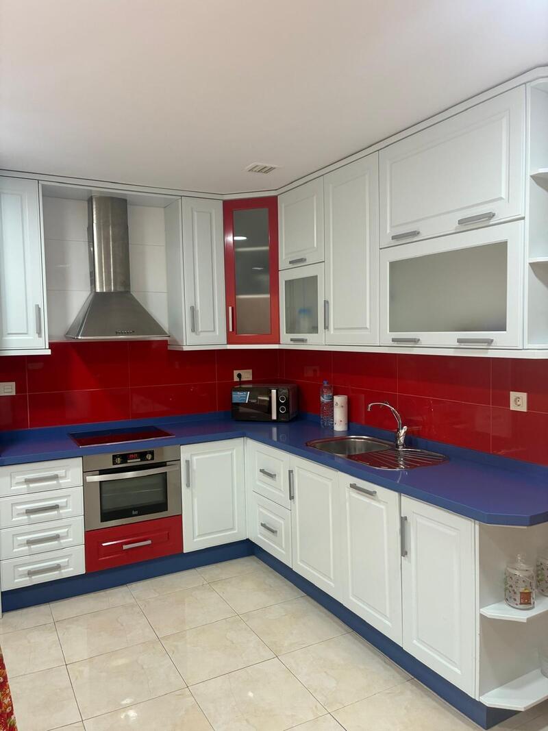 3 soveværelse Byhus til salg