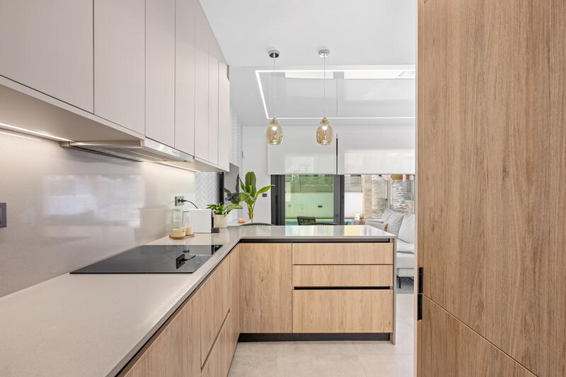 3 спальная комната вилла продается