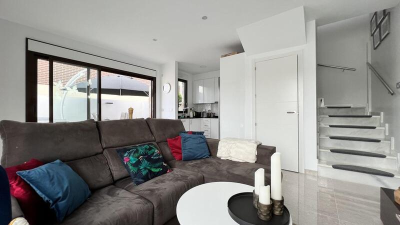 3 soveværelse Byhus til salg