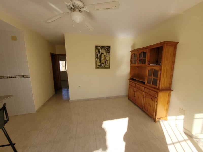 2 Cuarto Villa en venta