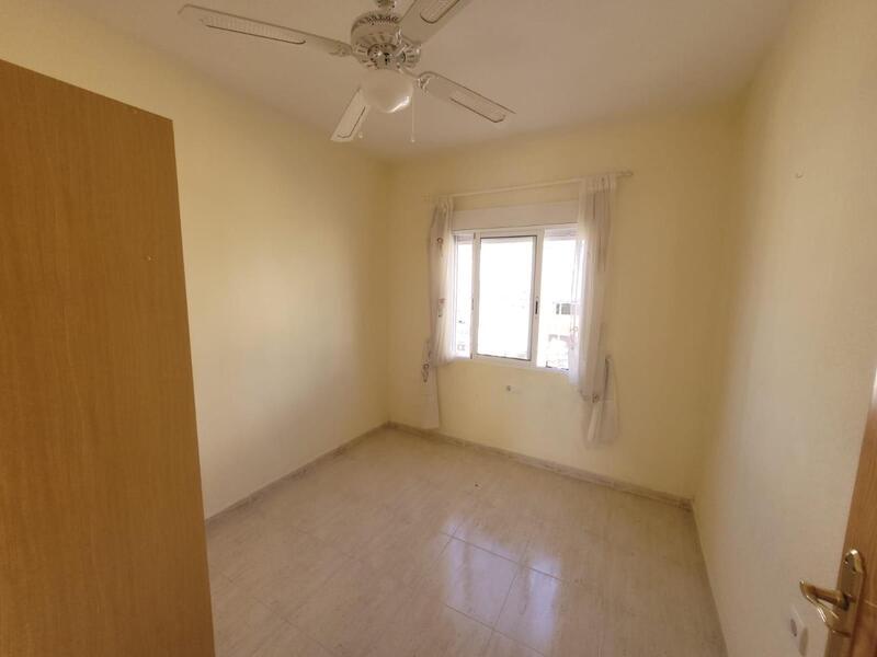 2 Cuarto Villa en venta