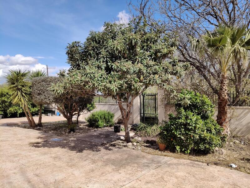 6 bedroom Country House for sale