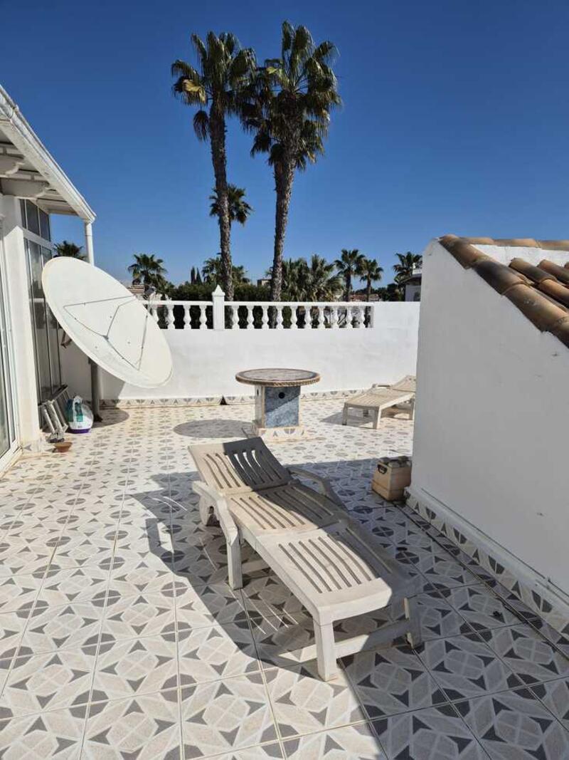 3 bedroom Country House for sale