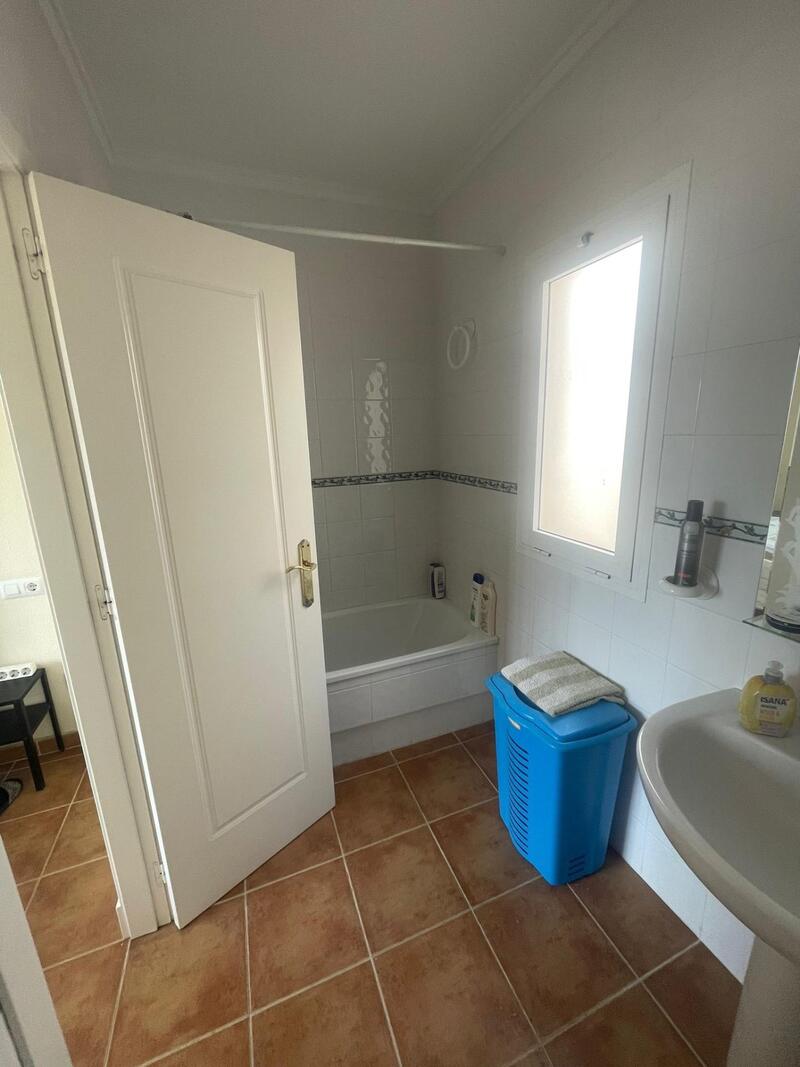 3 bedroom Country House for sale