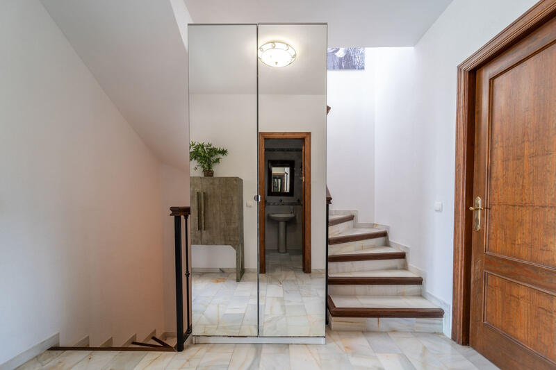 3 bedroom Townhouse for sale