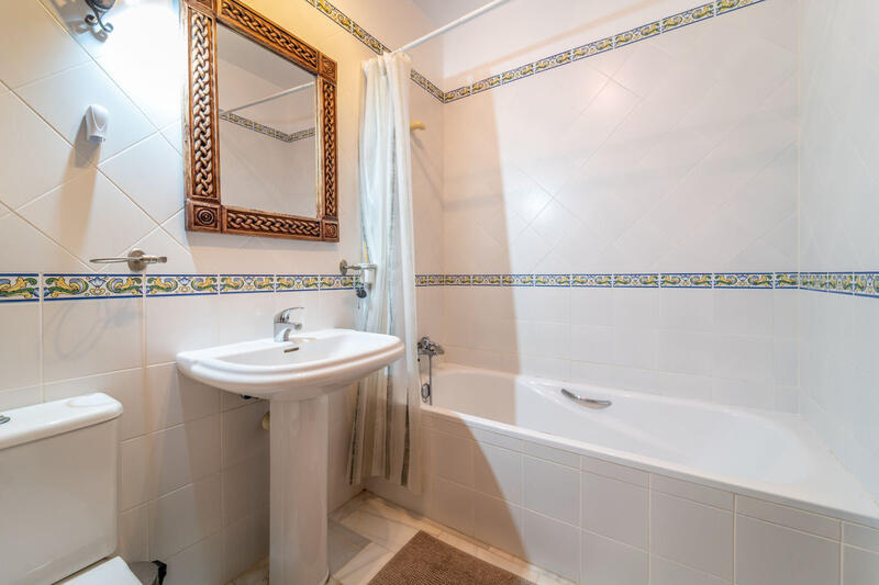 3 bedroom Townhouse for sale