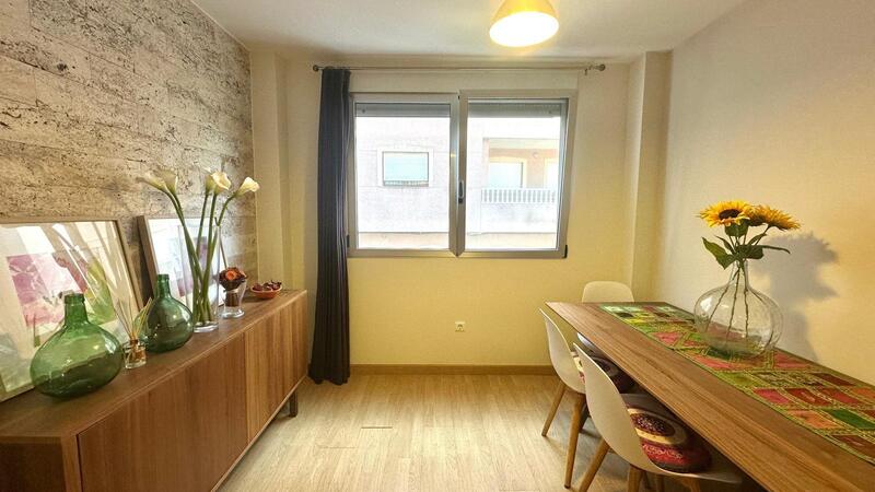 2 slaapkamer Appartement Te koop
