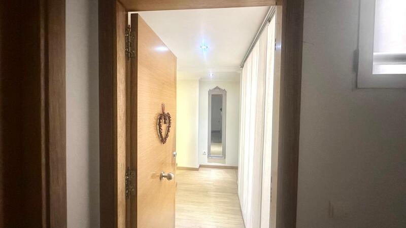 2 slaapkamer Appartement Te koop