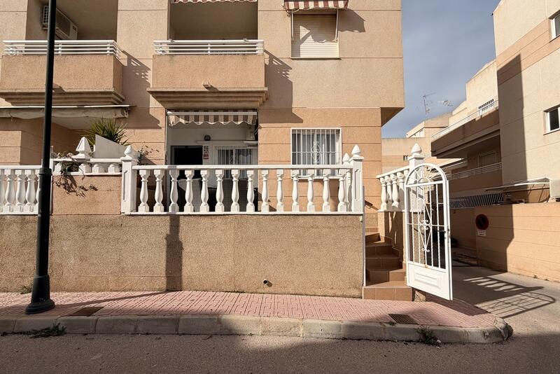 Appartement Te koop in Torrevieja, Alicante