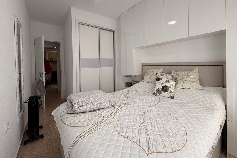 2 slaapkamer Appartement Te koop