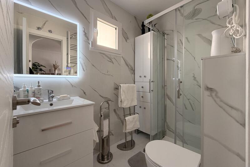 2 slaapkamer Appartement Te koop