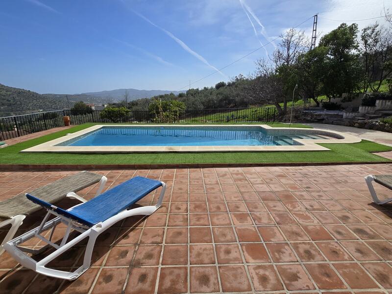 3 Cuarto Villa en venta