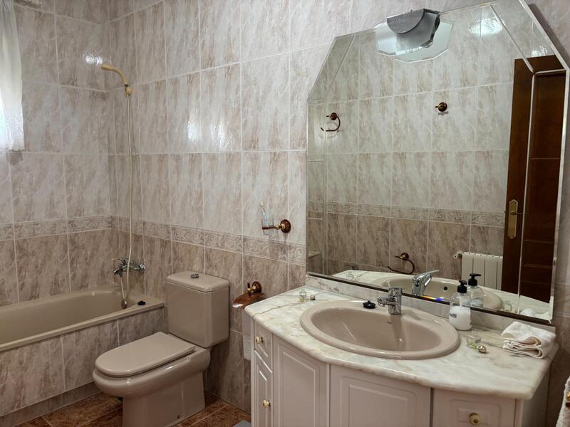 5 soverom Rekkehus til salgs