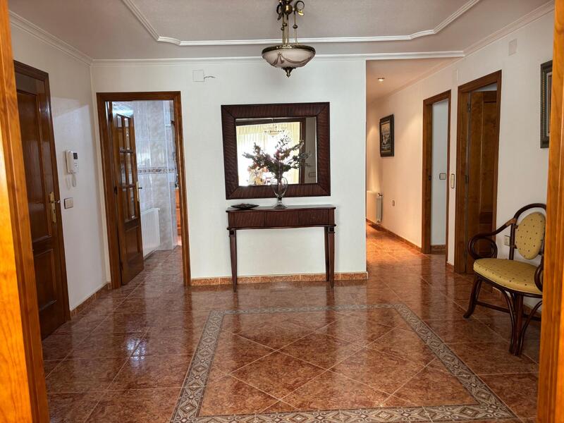 5 soverom Rekkehus til salgs