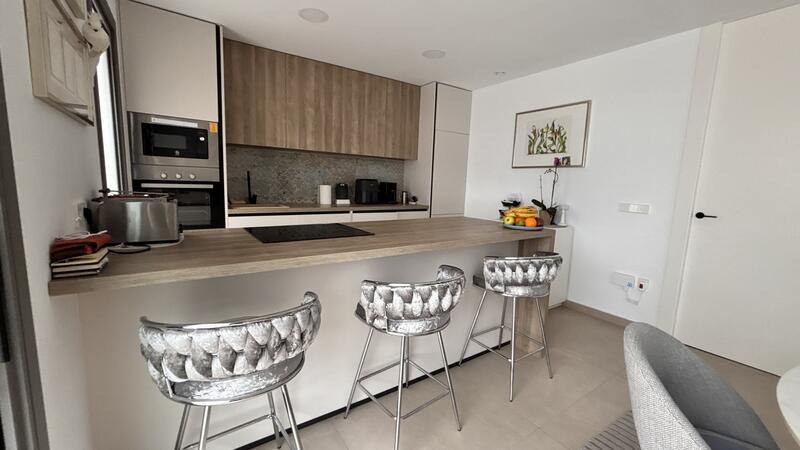 3 спальная комната вилла продается