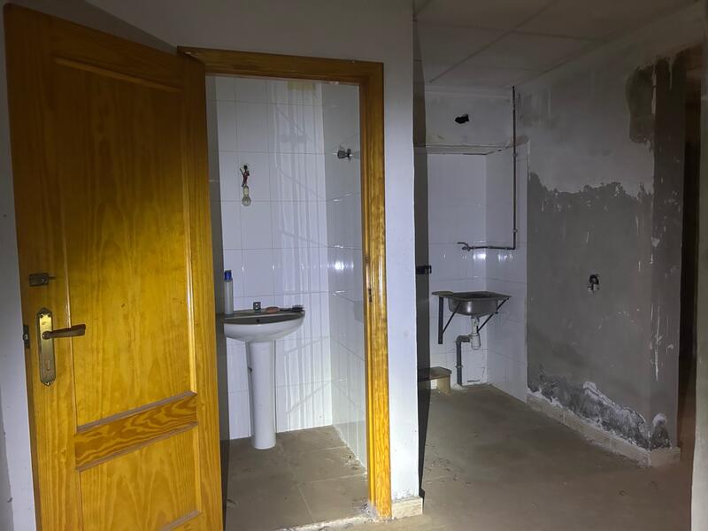 1 slaapkamer Gezinswoning Te koop