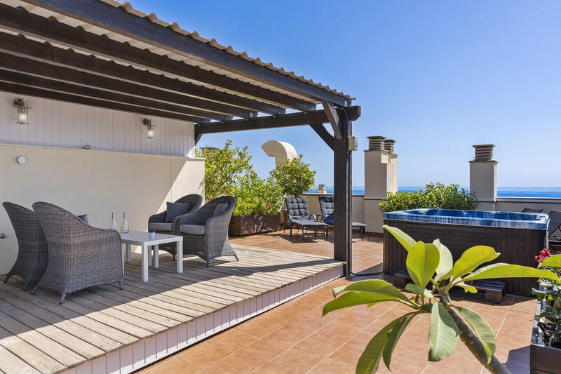 4 bedroom Apartment for sale 4 bedroom Apartment for sale