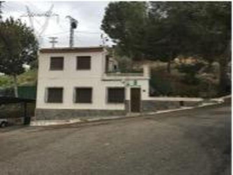 3 bedroom Country House for sale