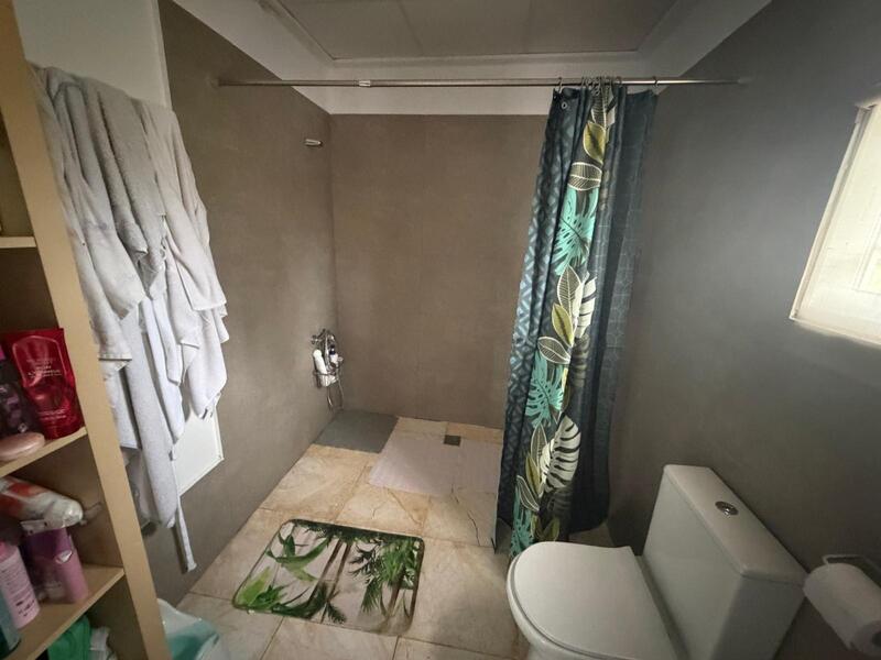 3 bedroom Country House for sale 3 bedroom Country House for sale