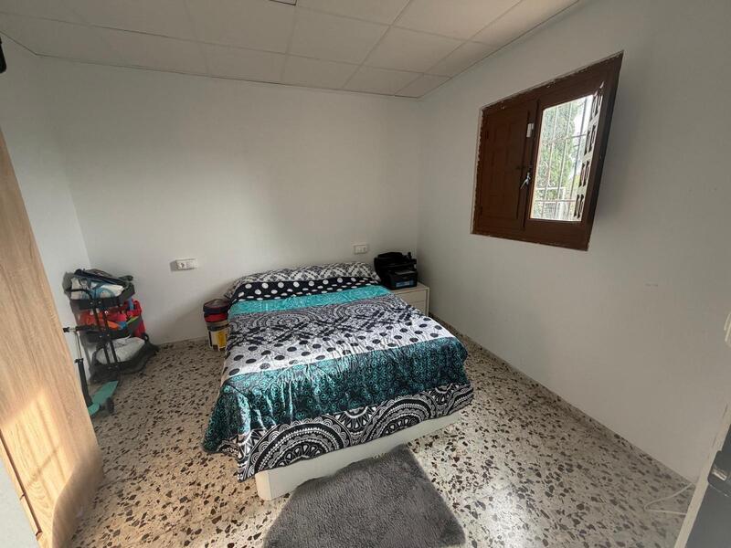 3 bedroom Country House for sale 3 bedroom Country House for sale