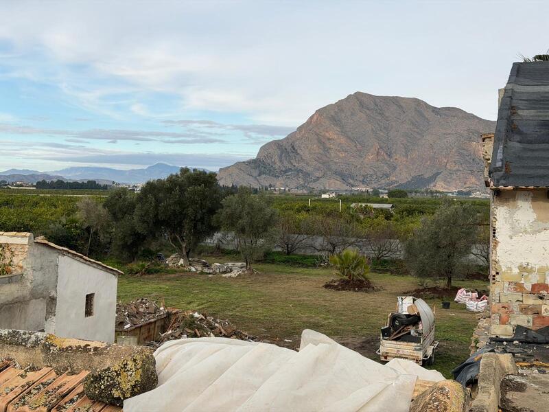 3 bedroom Country House for sale 3 bedroom Country House for sale