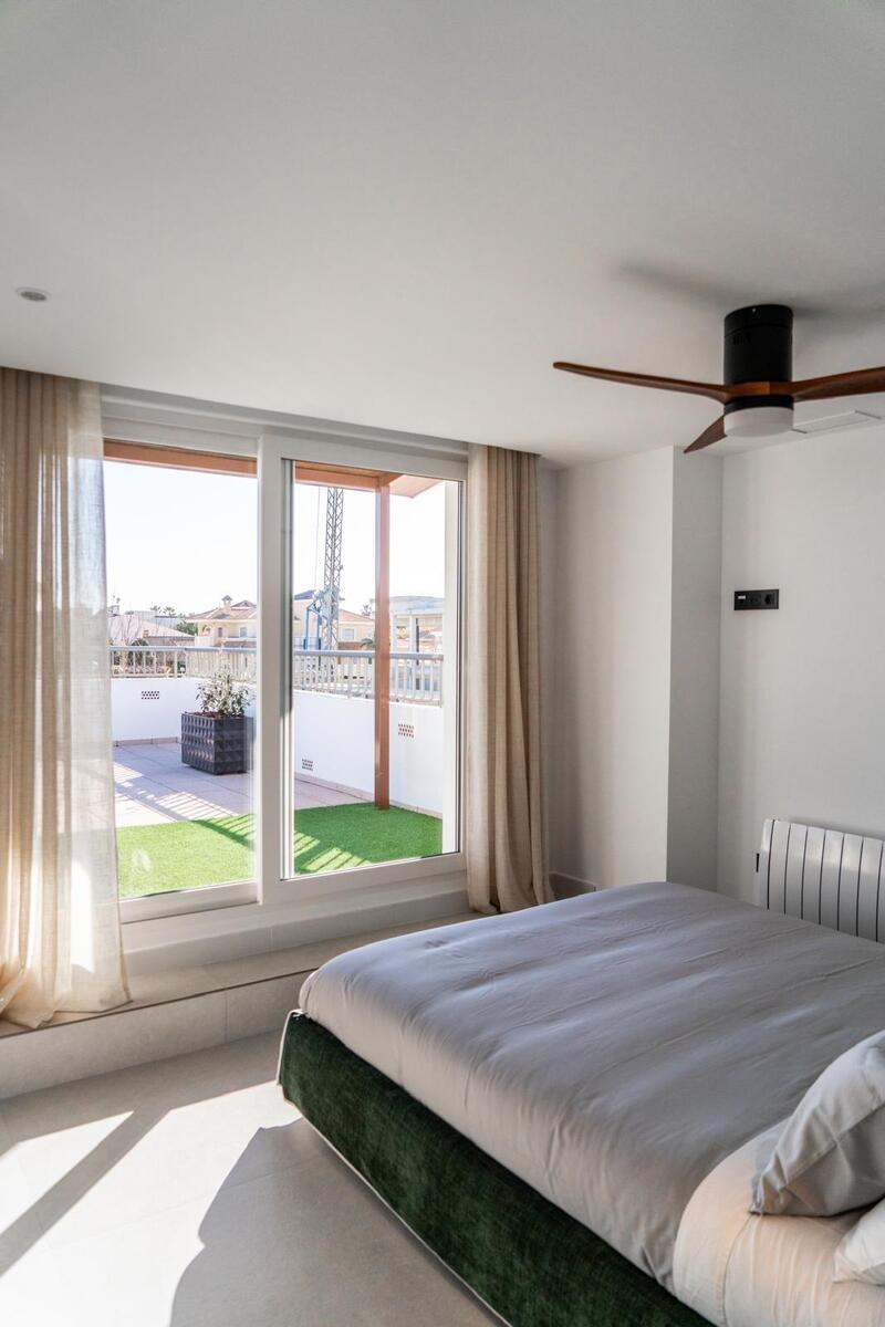 2 bedroom Apartment for sale 2 bedroom Apartment for sale