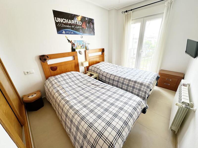 2 bedroom Apartment for sale