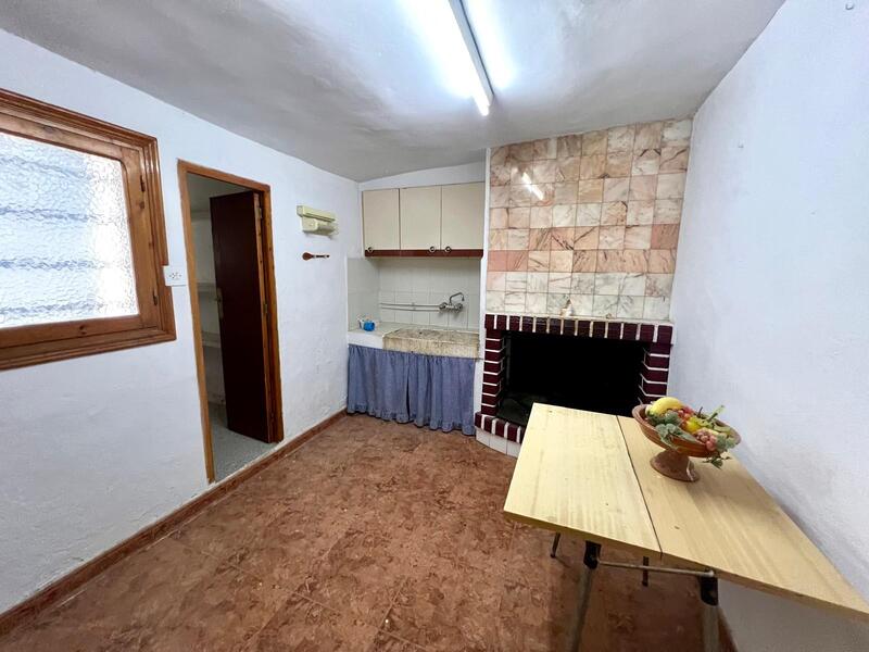 3 bedroom Townhouse for sale