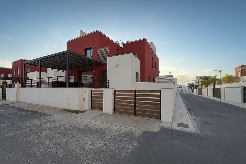 3 bedroom Villa for sale