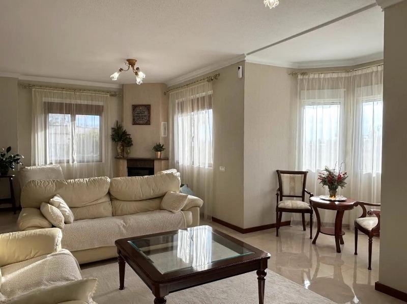 5 Cuarto Villa en venta