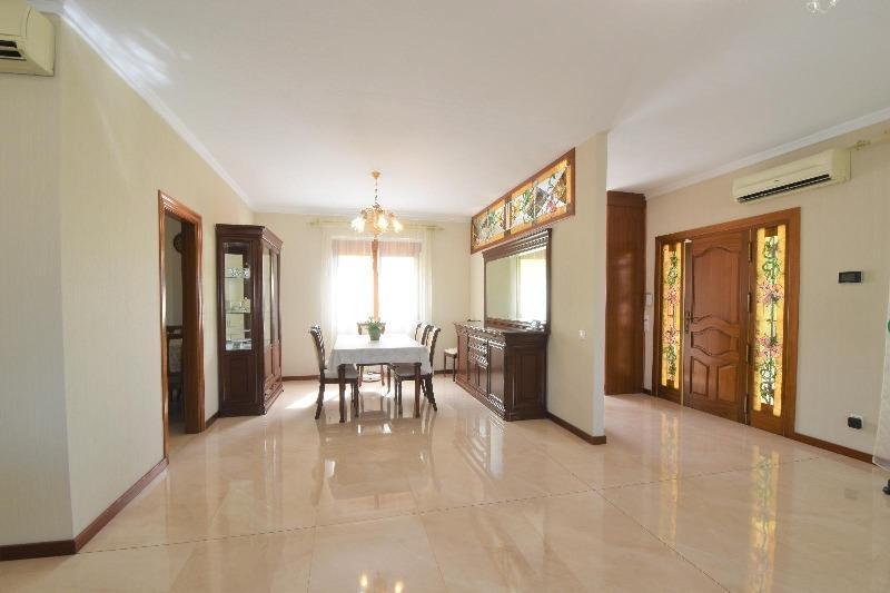 5 Cuarto Villa en venta