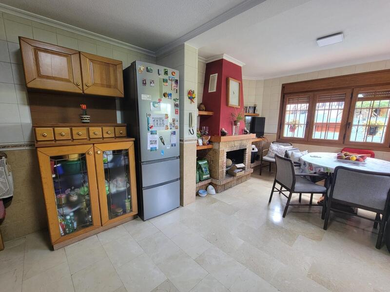 4 bedroom Villa for sale