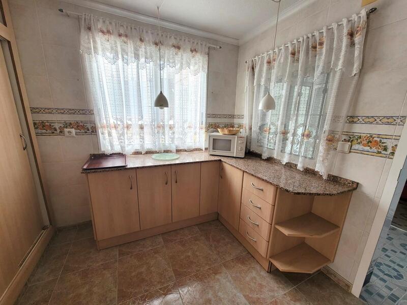 4 bedroom Townhouse for sale